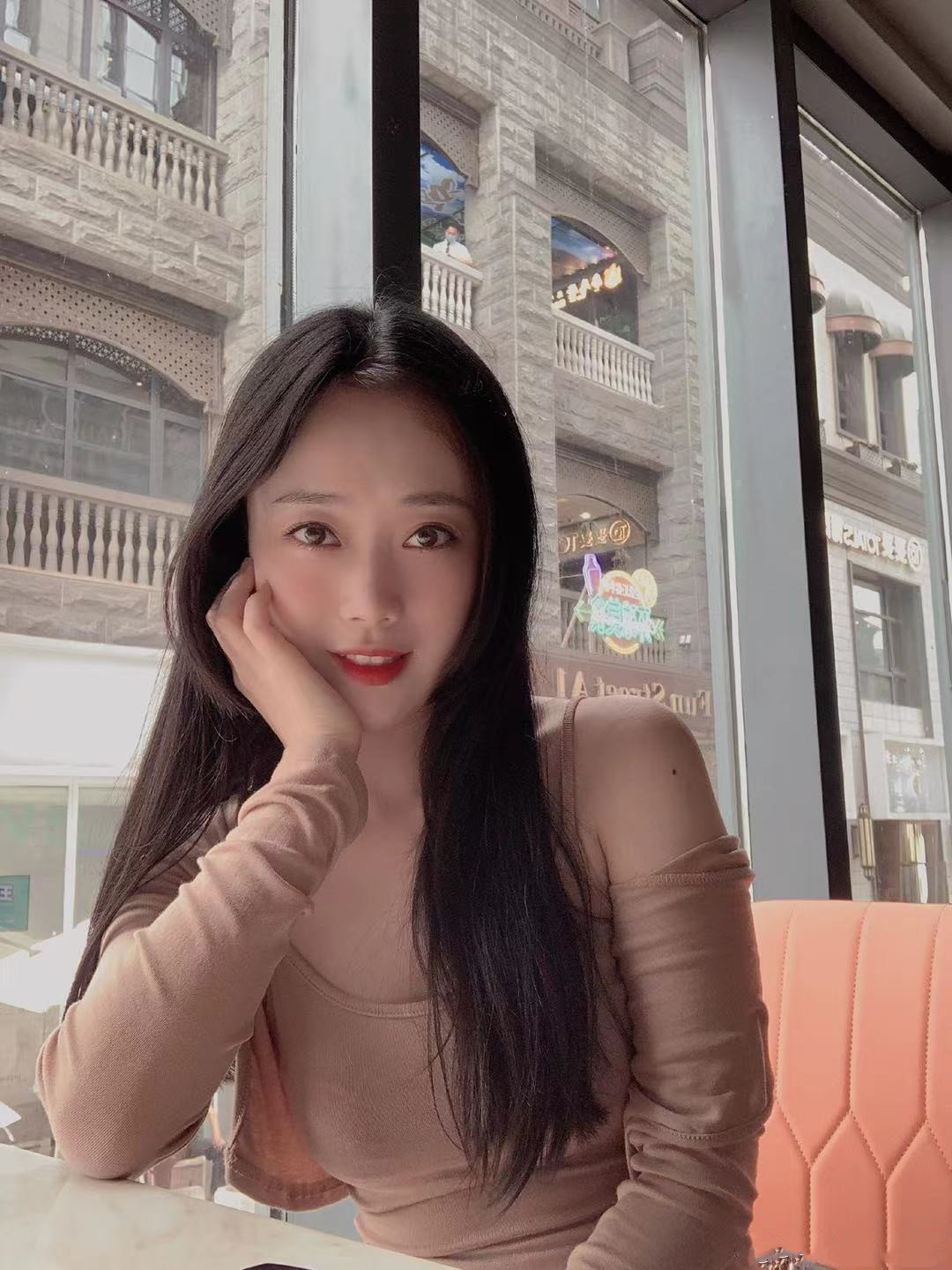 朝阳个人兼职口活超级好的大熊妹（微信chenchenzaichaoyang）